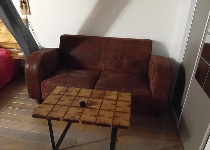 Sous Les Toits * Dosches