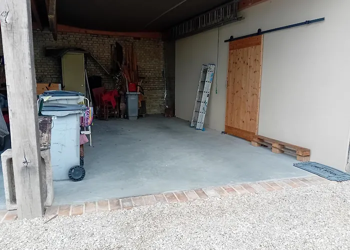 Sous Les Toits Dosches